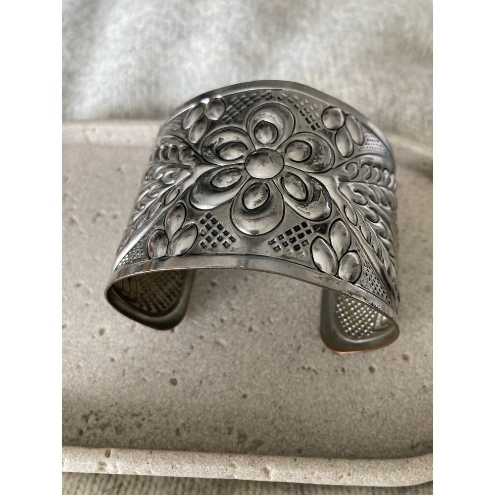 Silver Tone Wide Floral Cuff Bracelet Embossed Boho Statement Tarnished Bangle